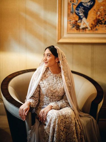 Putri Tanjung menggelar pengajian jelang pernikahannya dengan Guinandra Jatikusumo di kediaman ayahnya Chairul Tanjung, di Menteng, Jakarta Selatan, pada Kamis (17/3/2022).