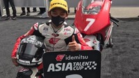 Hal itu menjadi catatan bersejarah baginya, yang pertama kali mengikuti balapan internasional. (Dok. Instagram/veda_54)  