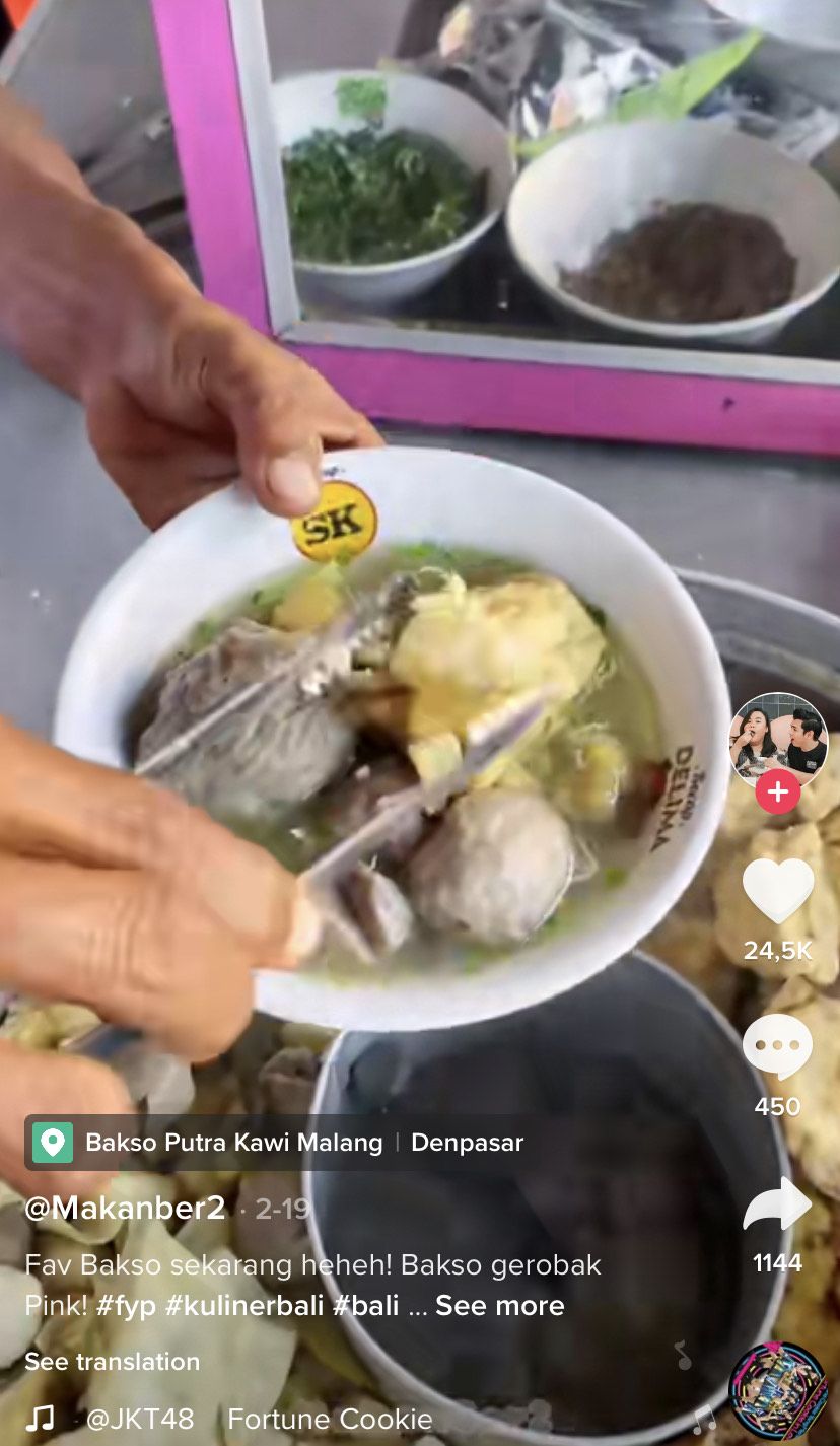Viral di TikTok, 5 Bakso Gerobakan di Semarang hingga Denpasar Jadi Incaran