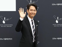 Lee Jung Jae Donasi Rp 593 Juta Buat Sutradara Veteran yang Kesulitan Ekonomi