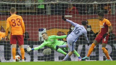 Barcelona Tundukkan Galatasaray, Melaju ke Perempatfinal Liga Europa