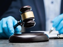 20 Contoh Norma Hukum dalam Kehidupan Sehari-hari