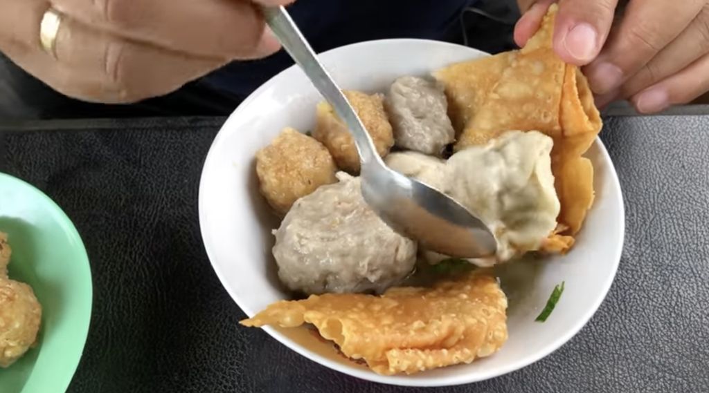 Di Depok Ada 5 Bakso Gerobakan Enak Catat Tempatnya Halaman 2