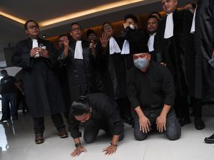 Sorotan Tajam Usai Dua Penembak 6 Laskar FPI Divonis Lepas