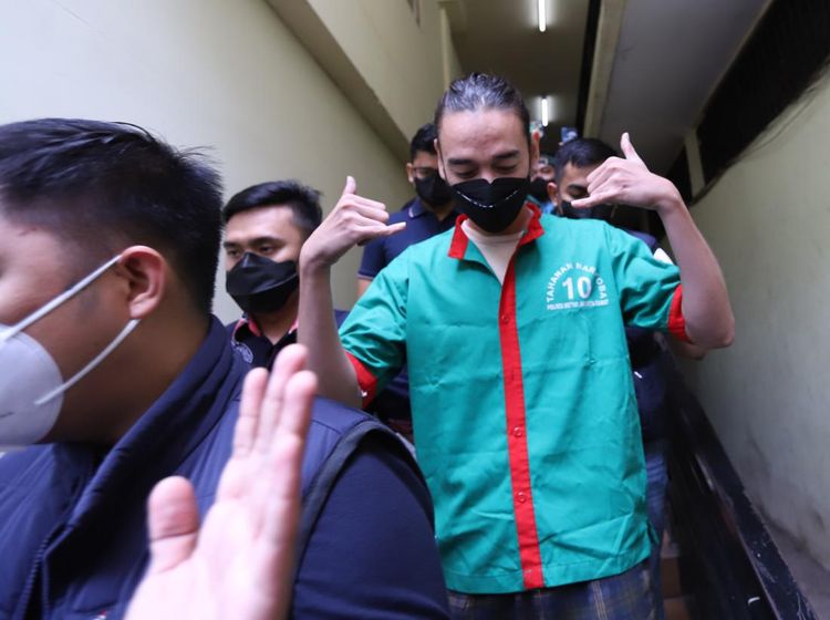 Fauzan Sisitipsi Santai Jalani Pemeriksaan Polisi Terkait Ganja