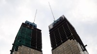 Gedung pencakar langit ini memiliki tinggi 300 meter. 