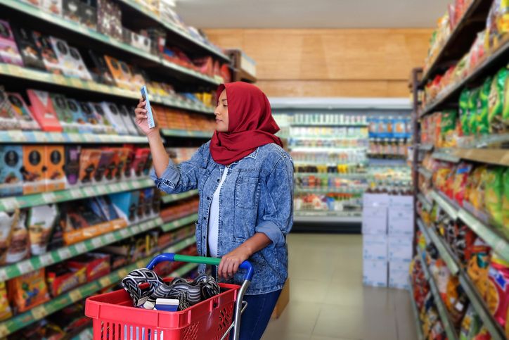 Hukum makan tanpa label halal
