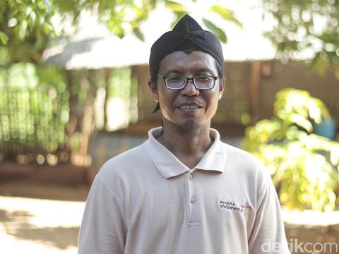 Ahya Ulumuddin, tour guide sekaligus Ketua Pokdarwis Gili Iyang