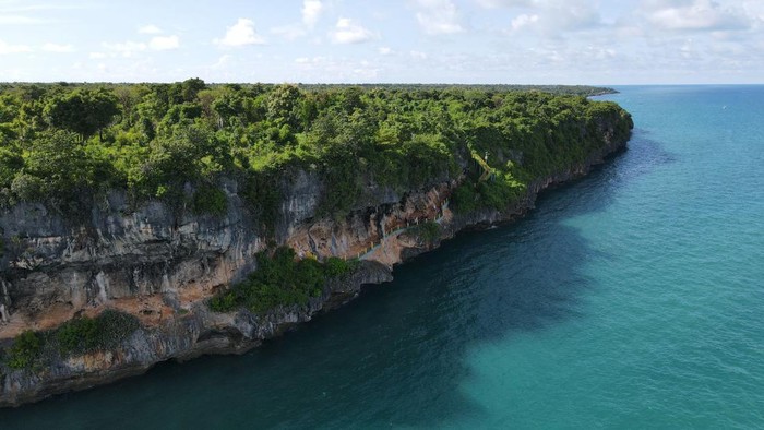 Gili Iyang disebut sebagai tempat dengan oksigen terbaik kedua di dunia. Apa bedanya dengan di Pulau Jawa?