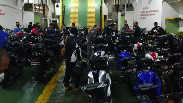 Pelabuhan Padang Bai, Bali, ramai efek MotoGP Mandalika