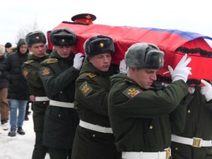 Warga Rusia Meratapi Para Tentara yang Tewas dalam Perang di Ukraina