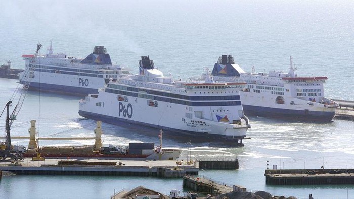 Operator kapal ferry di Inggris