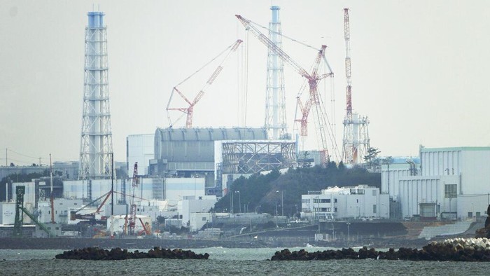 Sebelas tahun berlalu usai kebocoran nuklir terjadi di PLTN Fukushima. Kini salah satu kota di sana mencoba bangkit dari mati suri setelah sempat ditinggalkan.