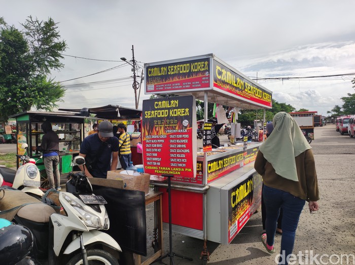 Pusat Jajanan PSB Kelapa Gading Pusat Jajanan PSB Kelapa Gading