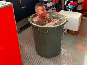 Dua Pebalap Berendam di Ember Usai Latihan Bebas Perdana MotoGP Mandalika