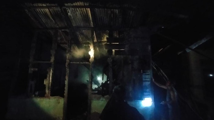 Rumah di Taput ludes terbakar (dok. Istimewa)