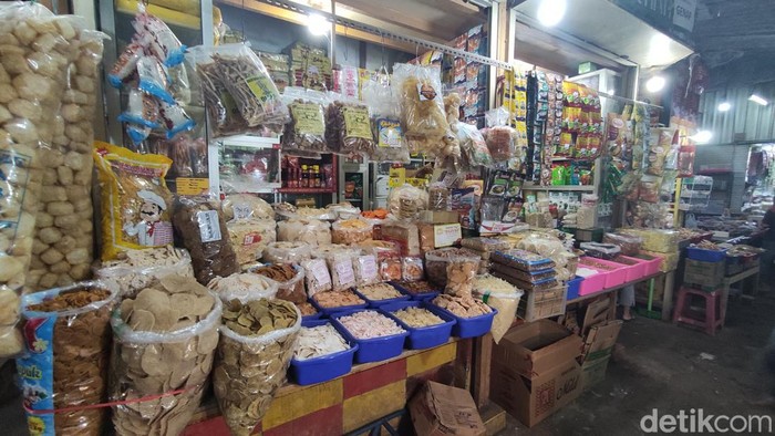 Stok minyak goreng di pasar Malang langka