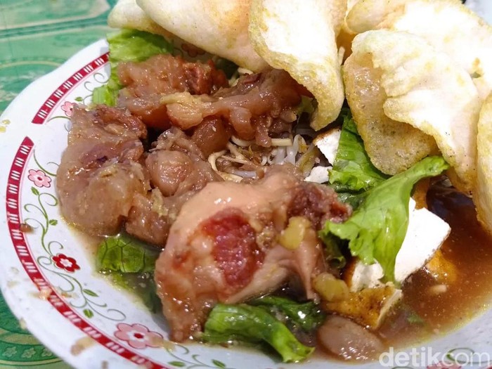 tahu campur di surabaya