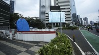 Wagub DKI Jakarta A Riza Patria menyebut pembangunan tugu sebagai wadah untuk menampung kreativitas pekerja seni rupa.