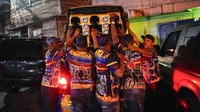 Luis Daniel El Leon Castro merupakan salah satunya. Ia melengkapi bagasi Hyundai Getz empat pintu miliknya dengan pengeras suara, amplifier, hingga tempat bass.