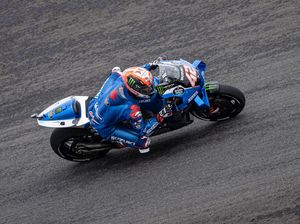 Masih Ada Keluhan Aspal Mandalika Mengelupas, Tembus Baju Balap Alex Rins