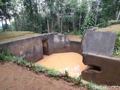 Benteng Pasir Laja di Sumedang