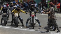 Motor yang ikut balapan merupakan motor produksi mulai dari tahun 1940 sampai tahun 1980.