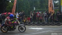Acara tersebut sekaligus mempererat tali silaturahmi.