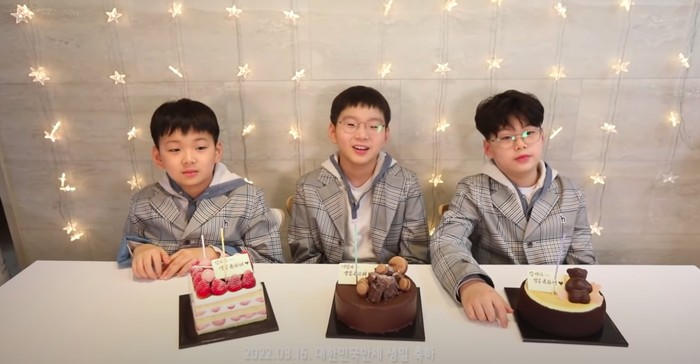 Dae Han, MIn Guk, dan Man Se Dae Han, MIn Guk, dan Man Se