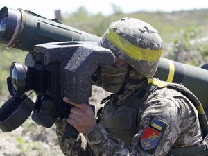 Senjata Apa Saja yang Diberikan AS ke Ukraina?
