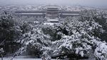 Menilik Keindahan Kota Terlarang China di Tengah Salju