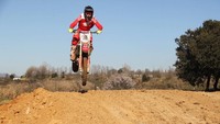 Dia memulai kompetisi saat baru berusia 10 tahun pada ajang Kejuaraan Nasional Motocross di Indonesia. Dok. Instagram/marios.a16
