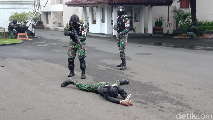 Latihan tempur Yonif 406 Purbalingga, Sabtu (19/3/2022).