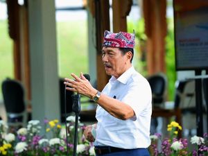 Jokowi Teken Perpres, Luhut Jadi Ketua Dewan Sumber Daya Air Nasional