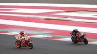 Di akhir sesi latihan bebas ketiga MotoGP, latihan start sempat digelar di posisi grid. Para pebalap mengelilingi sirkuit satu lap sebelum kembali ke paddock masing-masing. 