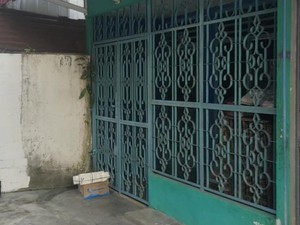 Menyatu dengan Ruko, Ini Rumah Kecil Indra Kenz Sebelum Pindah ke Medan