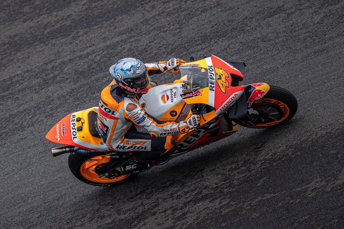 LOMBOK, INDONESIA - MARCH 19: MotoGP rider Pol Espargaro #44 of Spain and Repsol Honda Team rides during the free practice 3 of the MotoGP Grand Prix of Indonesia at Mandalika International Street Circuit on March 19, 2022 in Lombok, Indonesia. (Photo by Robertus Pudyanto/Getty Images)