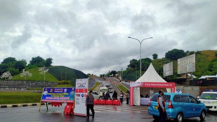 Situasi Pos Penyekatan di Mandalika