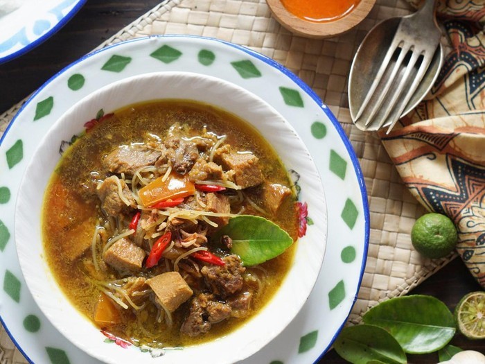 Slurpp! 10 Resep Soto Kuah Santan Nikmat, Ada Soto Betawi dan Coto Makassar