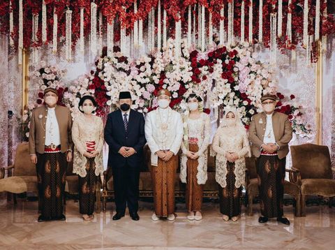 Akad Nikah Putri Tanjung dan Guinandra Jatikusumo digelar di kediaman keluarga Chairul Tanjung, Minggu (20/3/2022).