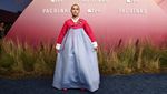 Pakai Hanbok di Premier Pachinko, Aktor Jin Ha Curi Perhatian