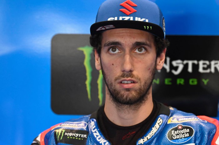DOHA, QATAR - MARCH 05: Alex Rins of Spain and Team Suzuki ECSTAR looks on in  box during the MotoGP of Qatar - Qualifying at Losail Circuit on March 05, 2022 in Doha, Qatar. (Photo by Mirco Lazzari gp/Getty Images,)