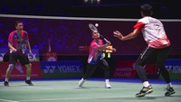 Bertanding di Court 1 Utilita Arena Birmingham, Birmingham, Inggris, Minggu (20/3/2022), Bagas/Fikri bisa memberi perlawanan sengit kepada Ahsan/Hendra, yang sudah dua kali juara All England. Gim pertama bahkan direbut pasangan baru.