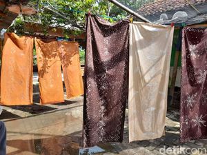 Batik Mangrove Brebes Spesial dengan Pewarna Alami