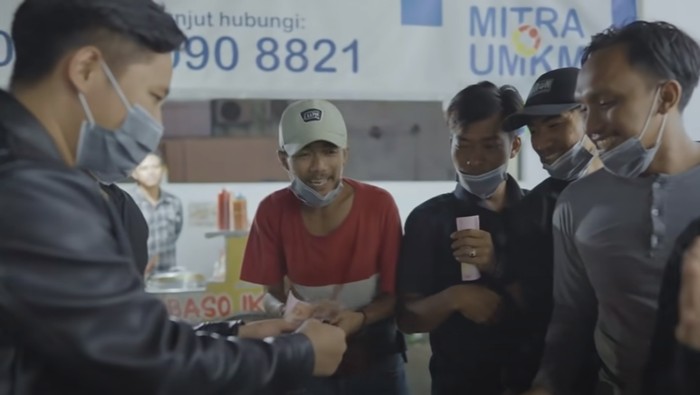 Doni Salmanan Sawer Tukang Parkir
