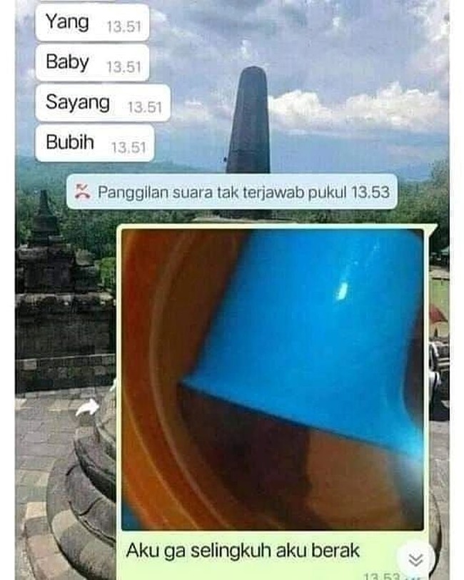 Siapa yang punya ayang kayak gini juga? Sebelum disangka selingkuh, mending langsung kirim foto aja deh sebagai bukti. Foto: Instagram/@awreceh.id