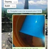 Siapa yang punya ayang kayak gini juga? Sebelum disangka selingkuh, mending langsung kirim foto aja deh sebagai bukti. Foto: Instagram/@awreceh.id