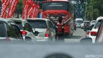 Foto: Jalanan Sekitar Bandara Lombok Menuju Sirkuit Mandalika Macet Pol