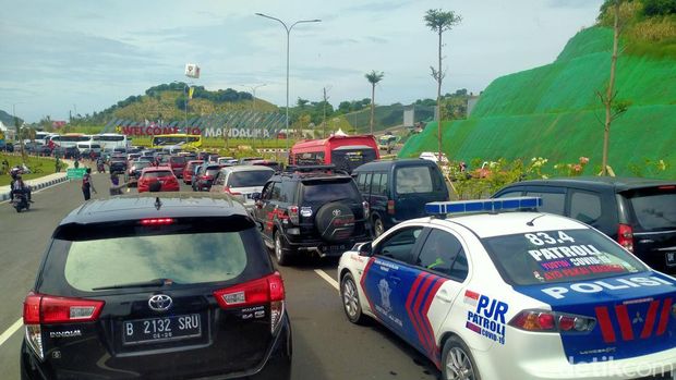 Kemacetan di Sekitar Mandalika