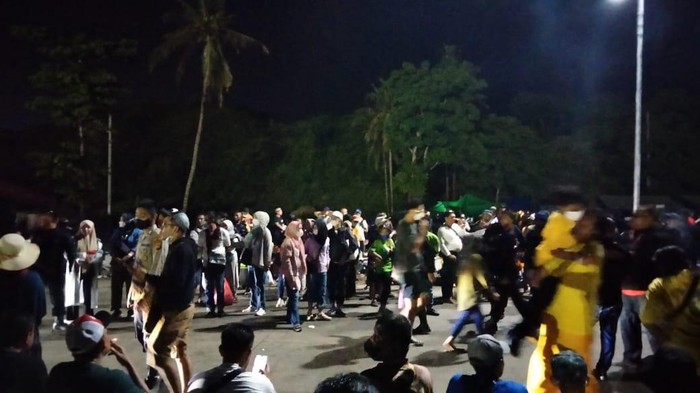 Keramaian MotoGP usai acara.